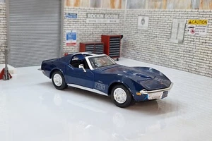 Chevrolet Corvette Blue 1:24 Scale Model Car 1970 - Picture 1 of 9