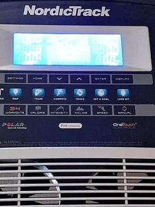 Nordic track Elite 1500 Treadmill - Picture 1 of 6