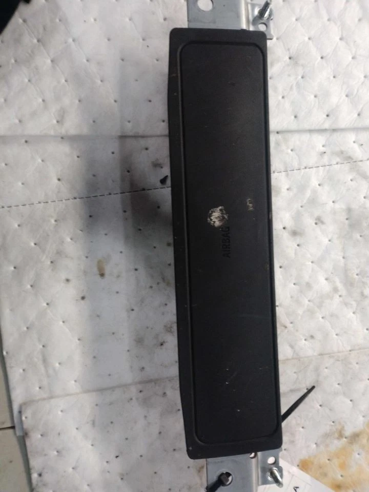 Bolsa de aire izquierda del conductor sedán rodilla del conductor se adapta a BMW 320i 568729 12-18 Foto 1 de 4