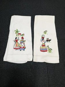 Lote de 2 toallas de cocina bordadas de lino/algodón con gente latina bordada - Imagen 1 de 10