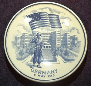 VILLEROY BOCH RARE GERMANY 8 MAY 1945 SOUVENIR PLATE WITH COMP OF MILT GOV TARRE - Picture 1 of 3