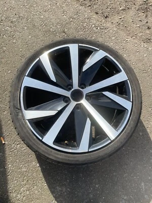 19 Zoll Felge Alufelge 8.0Jx19 ET47 Rim 1x VW T-Roc A1 Original 2GA601025T - Bild 1 von 4