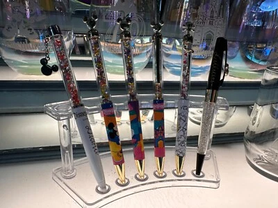 Pluma de cristal Castillo Mickey Minnie 70 aniversario Disneyland 2025 *personalizable* Foto 1 de 4