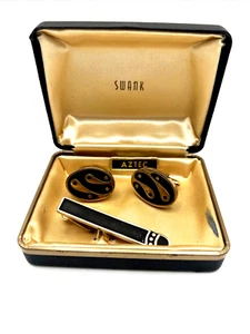 VINTAGE SWANK AZTEC CUFFLINKS & TIE CLIP BLACK GOLD TONE ORIGINAL BOX SIGNED 3PC - Picture 1 of 12