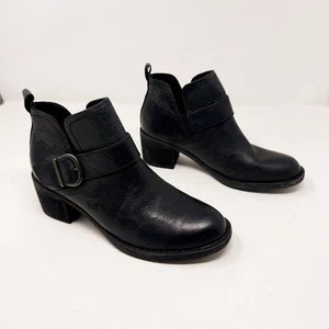 Born schwarze kurze Stiefeletten mit Schnalle Größe 7,5 - Bild 1 von 9