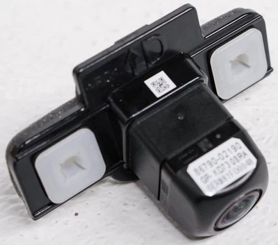 Cámara trasera OEM Toyota Corolla sedán 86790-02190 Foto 1 de 4