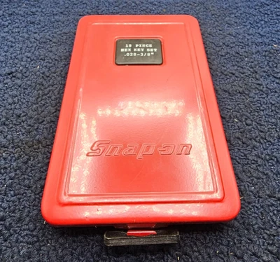 (13 PIECES) Snap On Allen Hex Key .028”-3/8” In Metal Tool Box - Image 1 of 4