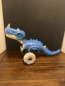 Disney Pixar Cars 2022 On the Road Roll and Chomp Dino T-Rex Dinosaur Eats Cars - Imagen 1 de 6