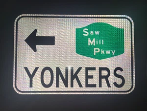 YONKERS - SAW MILL PKWY route road sign 18"x12", New York - Picture 1 of 13