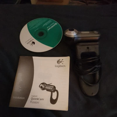 Logitech Quickcam USB Webcam V-UAR33 1,3 Megapixel Webcam RightLight Tech - Bild 1 von 2