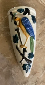 Vintage ceramic colorful parrot bud vase wall pocket - 7" - Picture 1 of 8