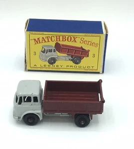 Matchbox 3b Bedford Tipper (EARLY ISSUE ONLY 2 EXHAUST BRACES} in Original box - Picture 1 of 10