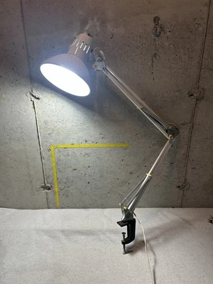 Lámpara de escritorio con abrazadera MCM de colección luz de dibujo arquitecto articulado portátil blanca - Imagen 1 de 4