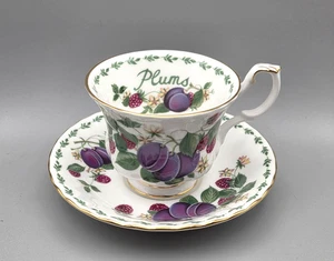 Royal Albert Tasse und Untertasse Plums Covent Garden - Bild 1 von 5