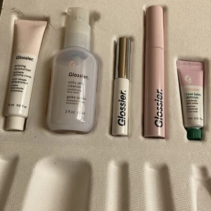 Glossier The Essentials Edit Kit Boy Brow Lash Slick Jelly Milk Moisturiser Etc. - Picture 1 of 9