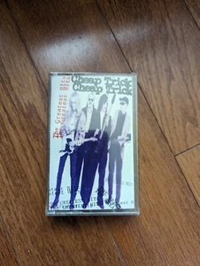 CHEAP TRICK - The Greatest Hits - CASSETTE Tape EPIC - 1991 - Classic Rock  - Picture 1 of 4
