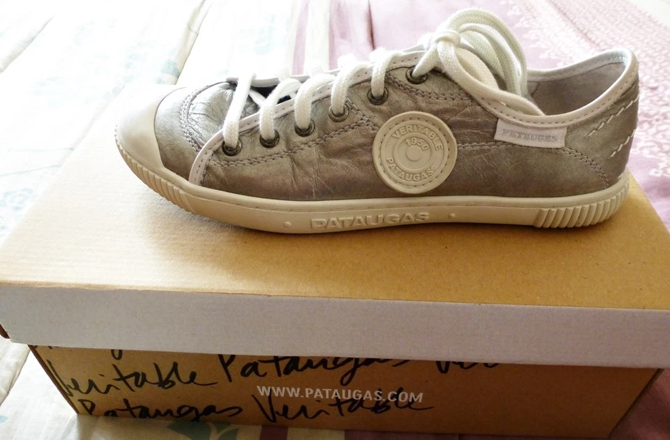baskets PATAUGAS argentés occasion  - Photo 1/1
