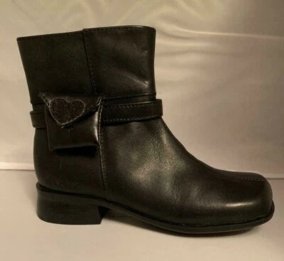  Niñas Botas de Cuero Kenneth Cole Corazón Bolsa Niñas Pequeñas Talla 10 1/2 M Foto 1 de 4