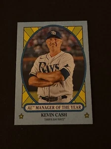 Tarjeta Topps Heritage Kevin Cash Manager 2021 #AW-6 - Imagen 1 de 2