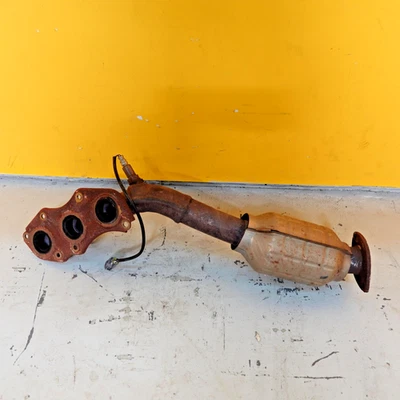 Lexus Rc350 2015-2019 colector de escape tracción trasera izquierda Foto 1 de 4