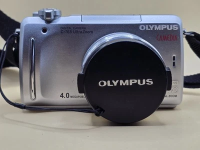 OLYMPUS CAMEDIA C765 ULTRA ZOOM 4.0MP DIGITAL CAMERA USED TESTED With SD Card - Image 1 of 4