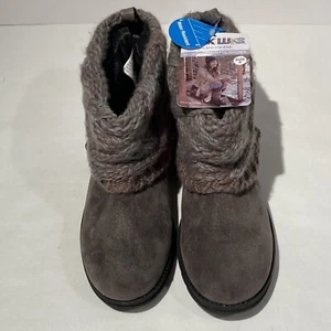 MUK LUKS Patti Damenstiefel Mode - Größe 9 - Neu mit Etikett!! - Bild 1 von 6