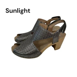 Dansko Damen Sandalen perforiertes Leder Slingback Absatz Metallic Grau Gr. 37 EU - Bild 1 von 17