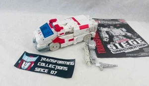 Transformers Siege War For Cybertron WFC Deluxe Class Ratchet komplett - Bild 1 von 1
