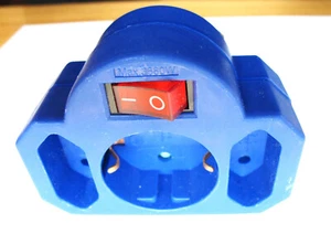 Steckdosenadapter  1 fach Schuko + 2 fach Euro  mit Schalter, Adapter für Steckd - Bild 1 von 3