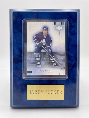 DARCY TUCKER MAPLE LEAFS UPPER DECK MASK COLLECTION 2001/2002  - Image 1 of 4