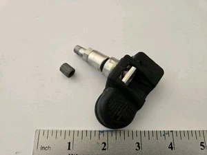 OEM Mercedes-Benz C Class  TPMS Tire Pressure Sensor A0009057200 001 USED  - Picture 1 of 6
