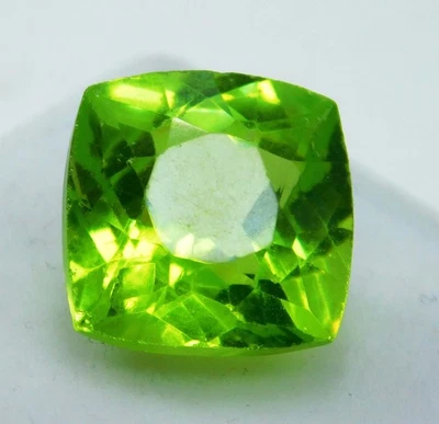 Natural Cushion Cut Green Peridot 11.20 Ct CERTIFIED Loose Gemstones - Image 1 of 4