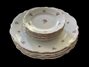 Bavaria Western Germany Porzellan Speise- und Dessertteller 4er Set Rosenknospen - Bild 1 von 6
