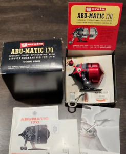 Excellent ABU Garcia ABU-MATIC 170 spin cast reel in nice display box