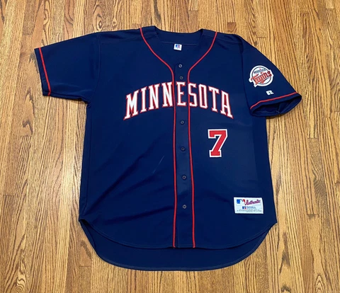 Minnesota Twins Joe Mauer 7 Vintage Russell Authentic MLB Baseball Jersey Defect Cover