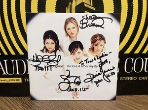 Point Of Grace signiertes CD Booklet nur alle 4 Mitglieder Leben Liebe & andere Geheimnisse - Bild 1 von 1
