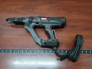 SENCO DS235-AC 7T0001N Auto-Feed Corded Screwdriver 120 V 6 a 2500 RPM, c-x - Picture 1 of 8