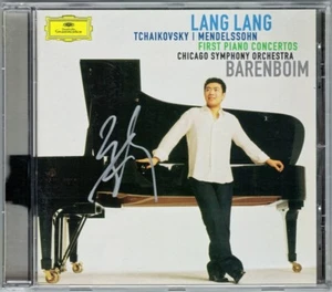 LANG LANG Signed TCHAIKOVSKY MENDELSSOHN Piano Concerto 1 Daniel BARENBOIM CD 郎朗 - Foto 1 di 1