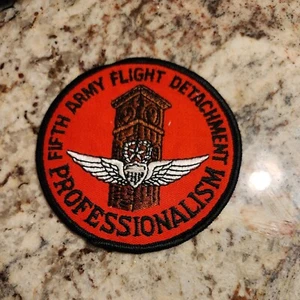 ARMY PATCH, AVIATION, FIFTH ARMY , FLIGHT DETACHMENT, ALAMO FLIGHT - Picture 1 of 2