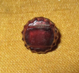 FRIDAY NITE ANTIQUE BUTTON AUCTION #8 - VICTORIAN PURPLE GLASS w WHITE SWIRLBACK - Picture 1 of 3