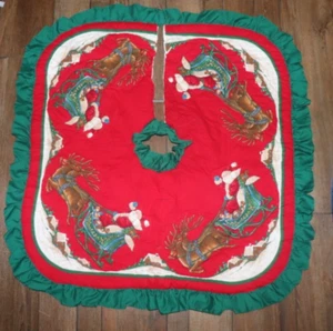 Vintage Quilted Christmas Tree Skirt Santa's Sleigh 80s Red Green Ruffle - Picture 1 of 6
