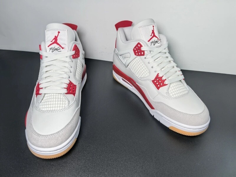 Nike SB x Air Jordan 4 Retro SP Varsity Red | eBay Nike SB x Air Jordan 4 Retro SP Varsity Red | eBay