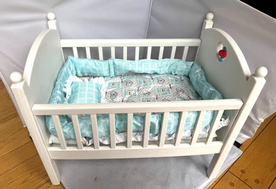 Bitty Baby's Crib Bedding I Pleasant Company Original American Girl Complete - Image 1 of 4