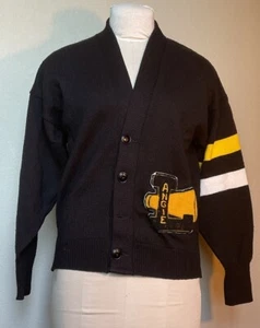 Suéter Dehen Letterman Escuela “Angie” De Colección Negro Amarillo Portland O Tejido Med - Imagen 1 de 9