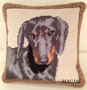 Black Dachshund Dog Needlepoint Pillow 10"x10" NWT - Picture 1 of 1