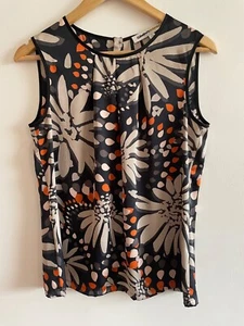 CLEMENTS RIBEIRO. Size 12. Fabulous matt satin top. Back buttons. High quality. - Picture 1 of 8