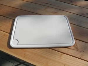 Schneidebrett mit Saftrille / Varicor / beidseitig verwendbar / Pflegeleicht  - Bild 1 von 11