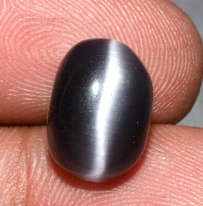 6.65 Ct Lab-Grown Black Cat's Eye Rarest Quartz GGL Certified To Quality Gem - Picture 1 of 3