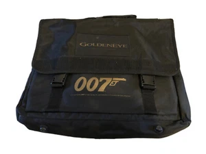 Super Rare 1995 GOLDENEYE BAG Satchel Film Memorabilia Mens Womens James Bond - Foto 1 di 7