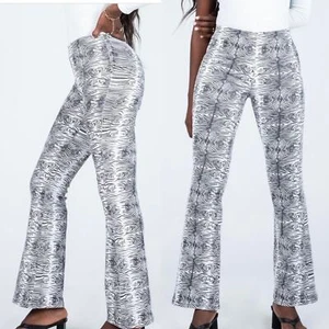 Princess Polly Bandit Relaxed Flare Zebra Print Boho Hose Gr. 4 - Bild 1 von 10